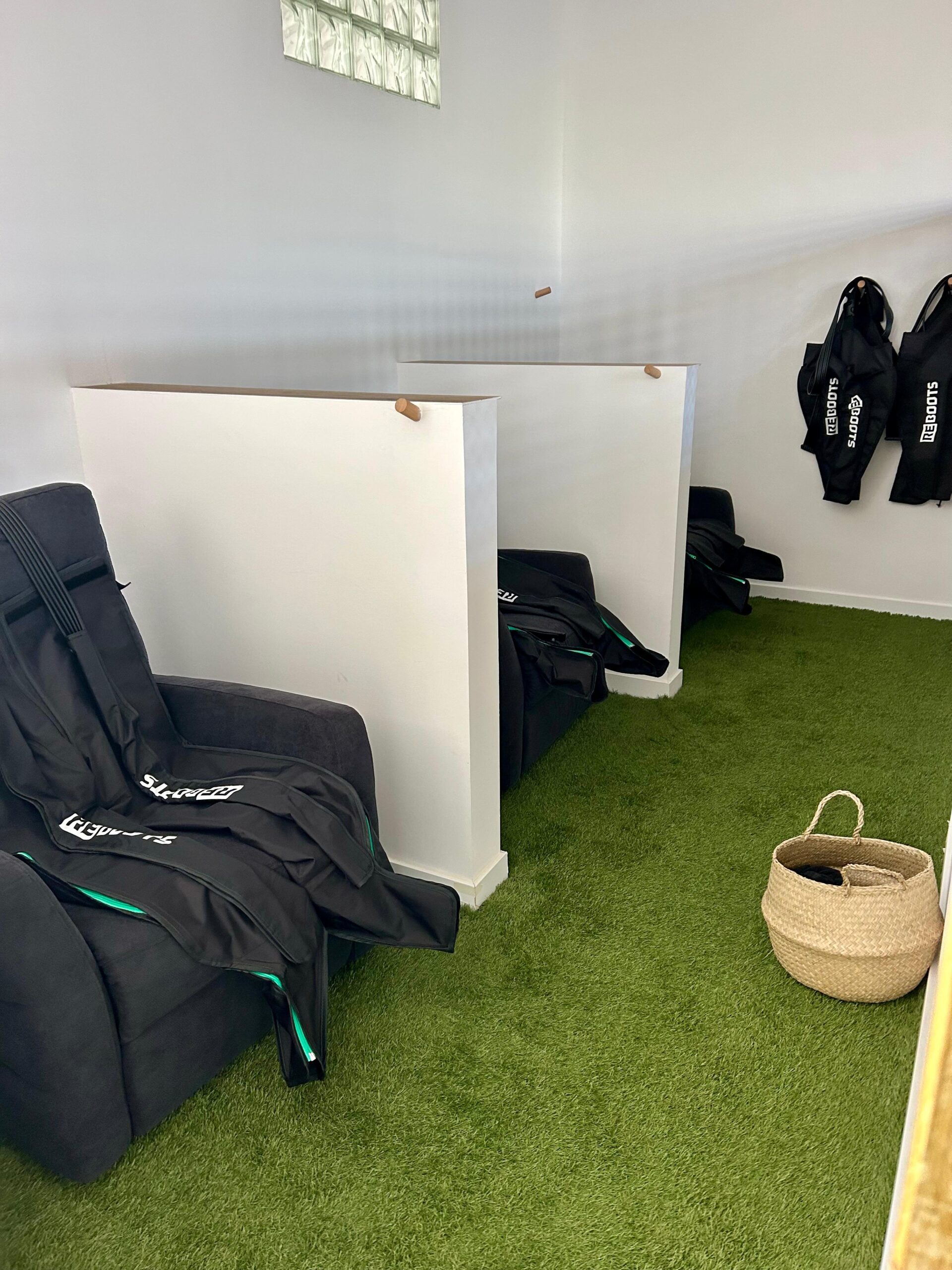 WhatsApp Image 2025-11-03 at 10.27.23 (2)