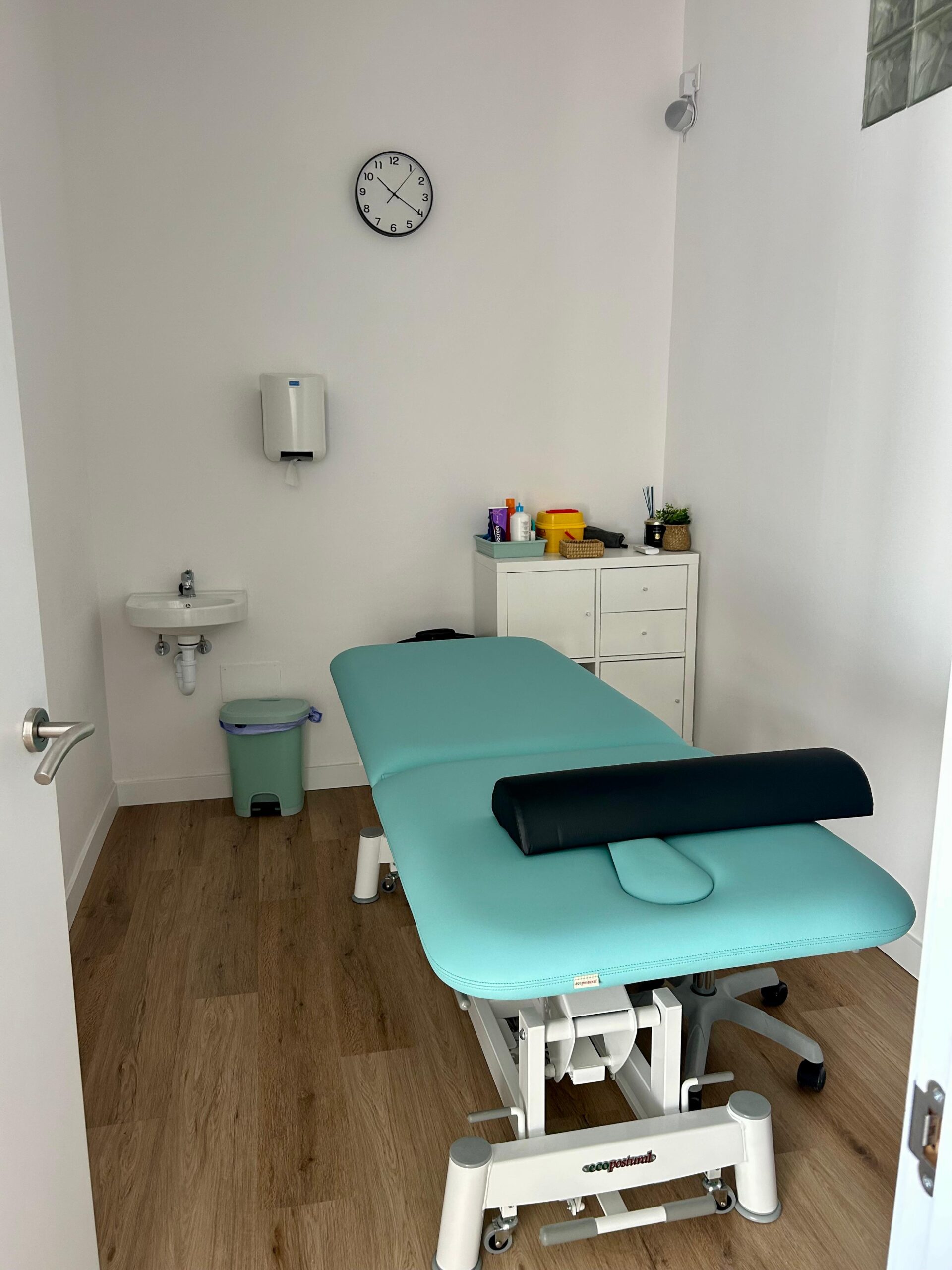 WhatsApp Image 2025-11-03 at 10.27.24 (3)